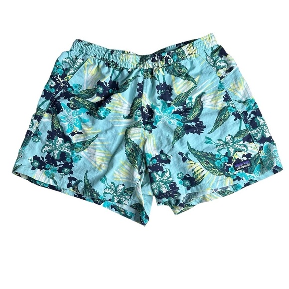 Patagonia Women’s Floral Shorts. Size Small - Picture 1 of 9